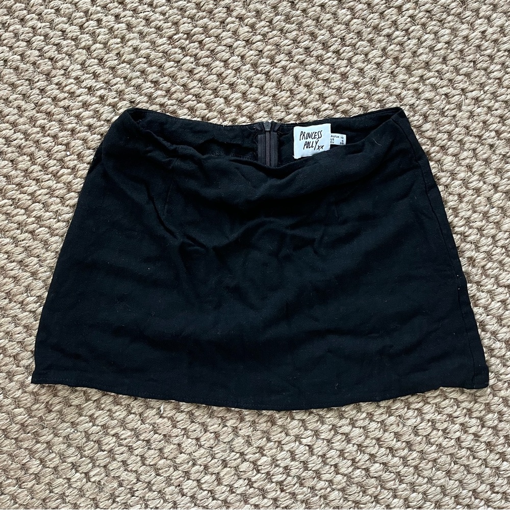 Princess Polly black Lenin mini skirt size 6